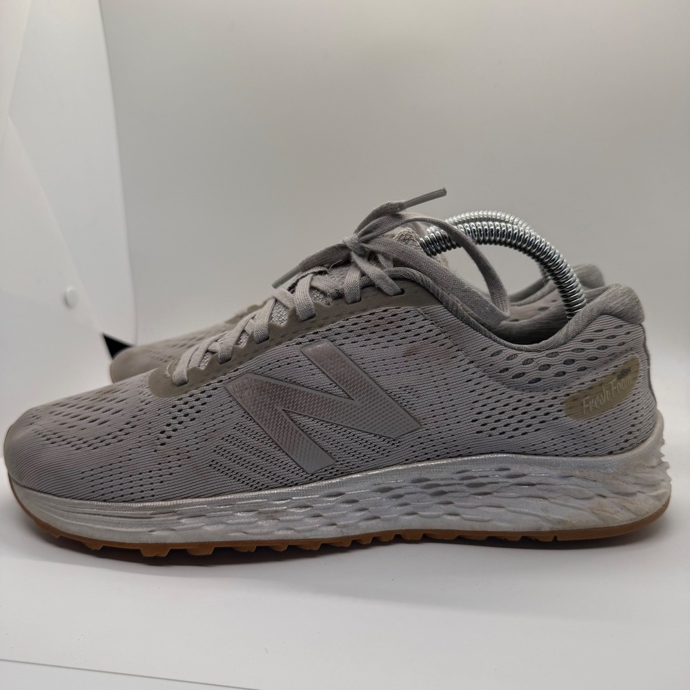 New Balance Arishi v1 Fresh Foam Grey Running Shoes WARISLG1 Womens 9 Gum Sole - Picture 4 of 8